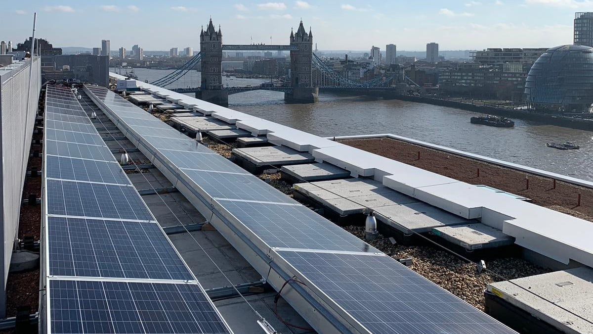 Installing Solar PV in London