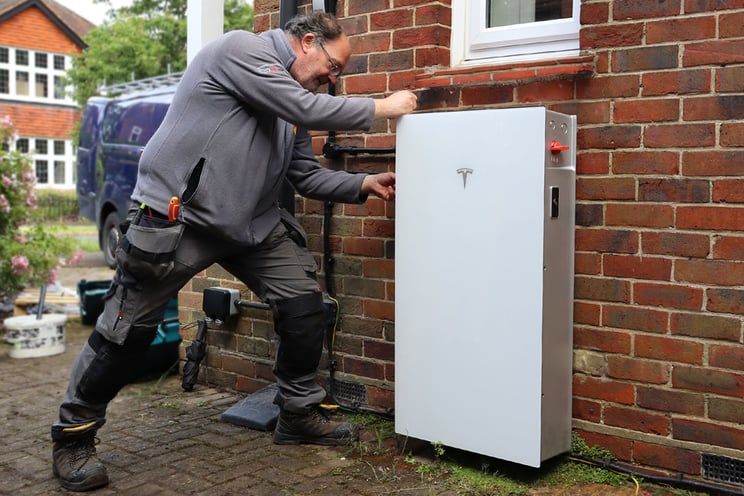 Tesla-Powerwall-3-Installed-Spirit-Energy-Installed-First-Tesla-Powerwall-3-in-the-UK