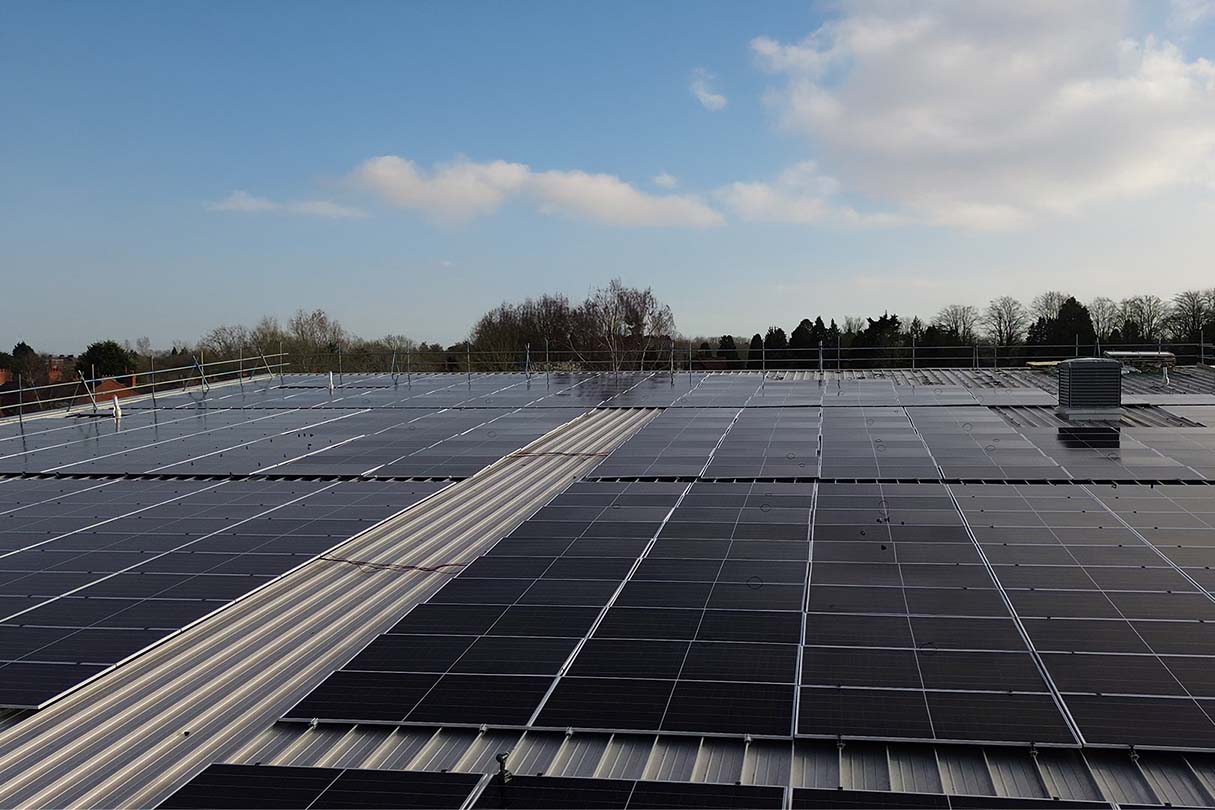 Wolverton Swimming and Fitness Centre - 377.97 kWp (Mar '26)